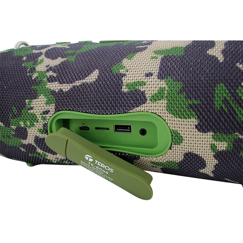 Parlante Ultra TE-6046G, color verde militar camuflado, 40 W